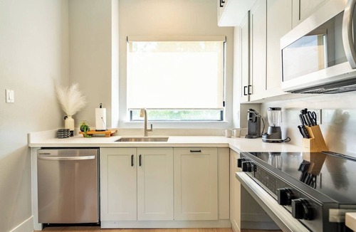 Fort Worth Villa | Modern Scandinavian Townhome | Newly Built Retreat