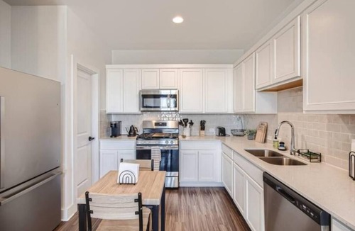 Austin Apartment | Modern SE Austin Apartment cl to Tesla & Airport!