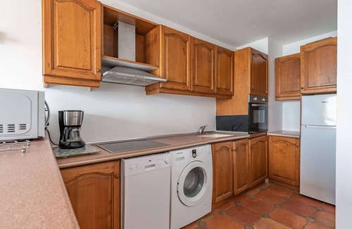 Hendaye Apartment | Modern seaside apartment with balcony and parking