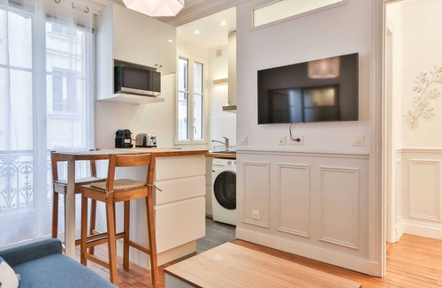 Quartier de l'Ecole-Militaire Apartment | Modern Segur | Classy 1-BR close to Champs de Mars