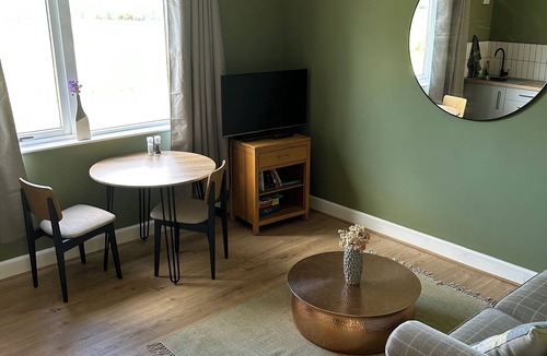 Breakish Apartment | Modern self-contained flat, Isle of Skye