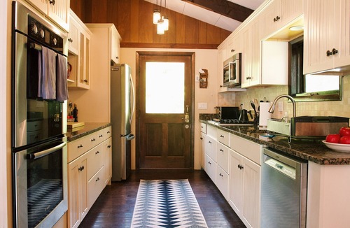 Winhall House | Modern Ski Chalet 10 mins from Stratton & Bromley