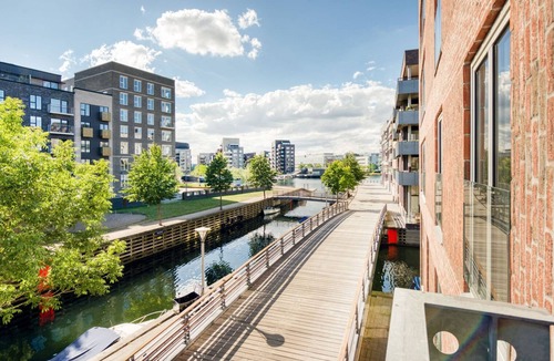 Sydhavnen Apartment | Modern Sluseholmen 1BR w/ Balcony & Courtyard, nr Harbor, by Blueground