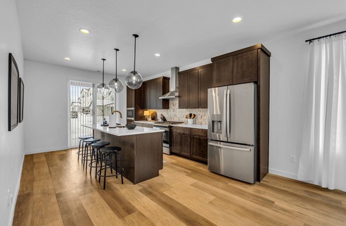 Mountain Green Condo | Modern Snowbasin Ski Retreat with Gorgeous Mountain Views Perfect for Families