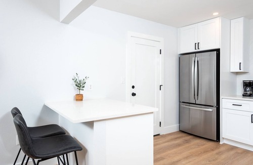 Austin House | Modern South Austin Home - 7 miles to Downtown