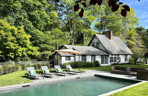North Sea House | Modern Southampton Cottage | Prime Location | Heated Pool, Central Air, Peloton