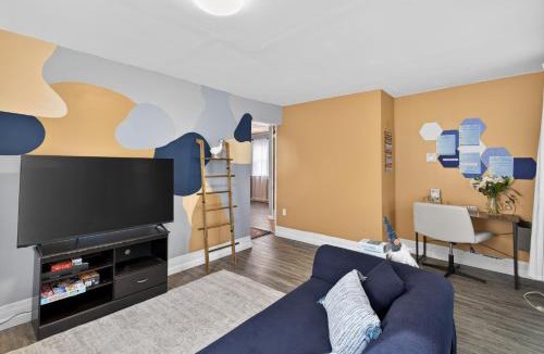 Liverpool Apartment | Modern space - brand new 1bd in Liverpool NY