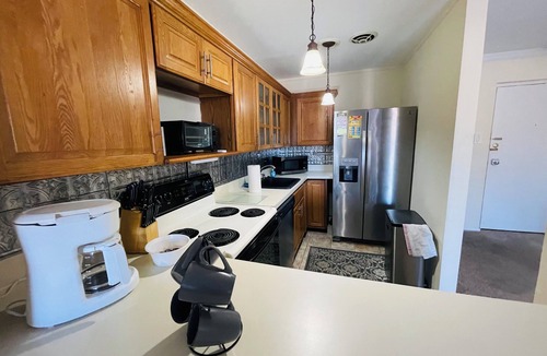 Elkins Park Apartment | Modern & Spacious 2BR/2BA | Long-Stay Friendly