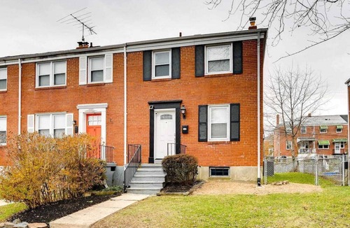 Parkville House | Modern & Spacious: 9 Mi to Dtwn Baltimore