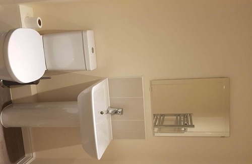 Southampton House | Modern, Spacious Apartment