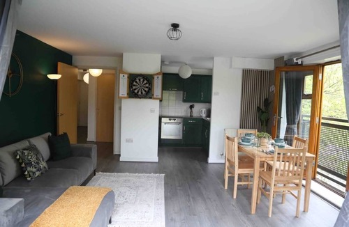 Bensham Manor Apartment | Modern spacious apartmentn