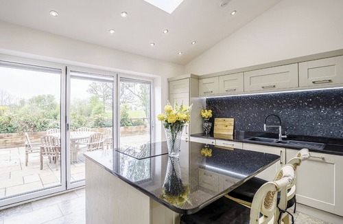 Congleton Apartment | Modern spacious barn conversion with stylish finish.