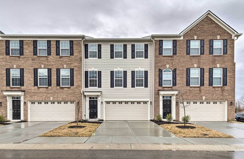 Carmel House | Modern & Spacious Family Home w/Pool Access!