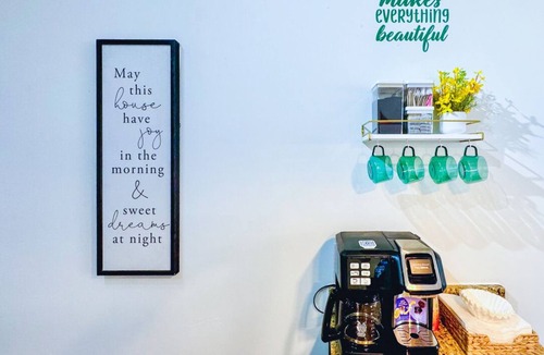 Downtown Memphis Apartment | Modern Spacious Loft in Downtown w/free parking