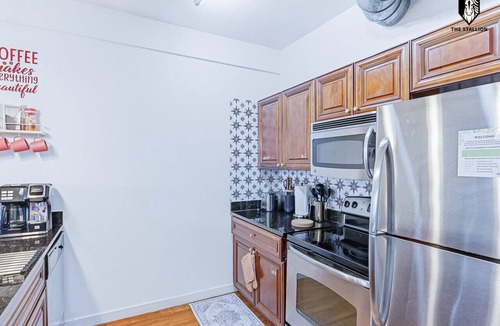 Downtown Memphis Apartment | Modern Spacious Loft in Downtown w/free parking