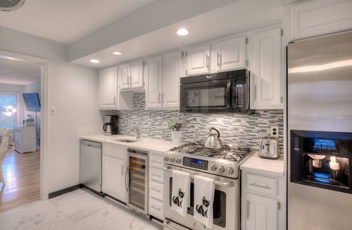 Cape May Condo | Modern, Spacious, Pet-Friendly Cape Mackie!