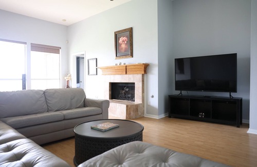 Flower Mound House | Modern & Spacious Retreat, Family-Friendly, Prime Location