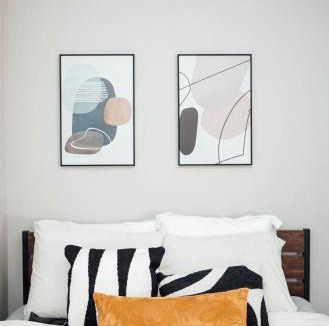 Grand Boulevard Apartment | Modern & Spacious Stay by Northwestern Hospital Bronzeville