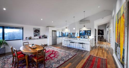 St. Kilda East Apartment | Modern St Kilda Apartment