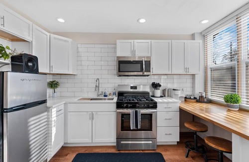 Fifth Ward House | Modern Standalone Studio Unit in Walker's Point MKE