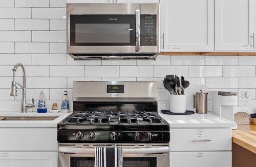 Fifth Ward House | Modern Standalone Studio Unit in Walker's Point MKE