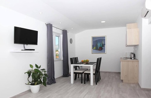 Mocici Apartment | Modern Stay near Cavtat