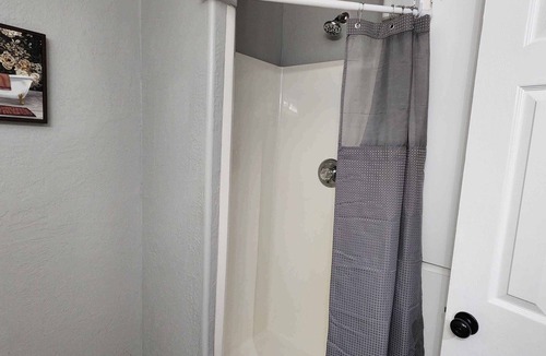 Lawton House | Modern Stay Near Fort Sill + Park & Shopping