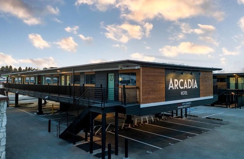 Ada County Apartment | Modern Stay with a Queen Bed and Extras