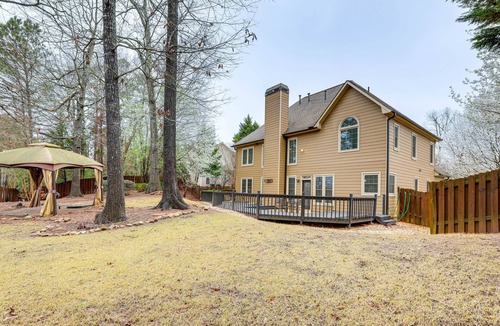 Lithonia House | Modern Stone Mountain Home w/Spacious Deck, Grill
