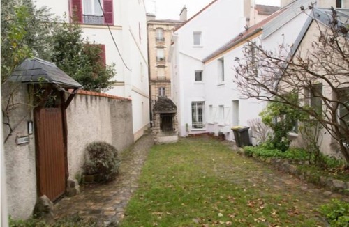 Parchamp–Albert Kahn Apartment | Modern studio (2 pers.) - (14 rue du Parchamp)