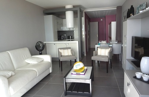 Saint-Jean-de-Monts Apartment | Modern Studio Rent 4 Pers, Parking, Sea View