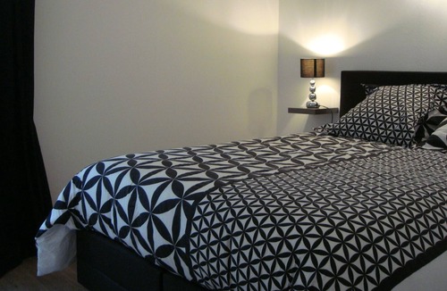 Perigueux Apartment | Modern Studio - 3rd floor - downtown
