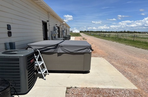 Pine Haven Apartment | Modern Studio Apartment #5