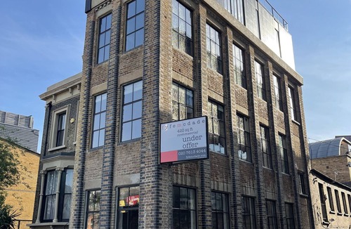 Hackney Apartment | modern studio apartment