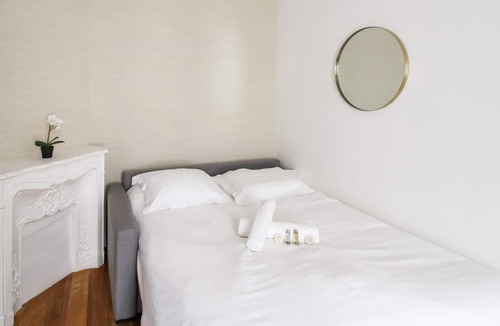 Clichy Apartment | Modern studio at the gates of Paris in Clichy - Welkeys
