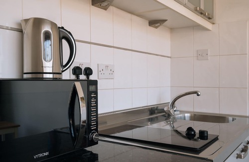 Bayswater Apartment | Modern Studio Flat. Cental London. Zone 1