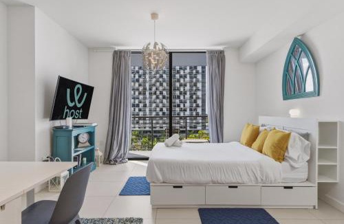 Doral Apartment | Modern Studio in Downtown Doral