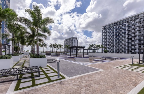 Doral Condo | Modern Studio in Downtown Doral