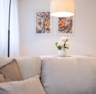 Visp Apartment | Modern studio - lots of comfort in a central location