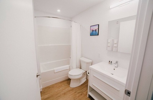 Winnipeg Apartment | Modern Studio Near Downtown & River Walks