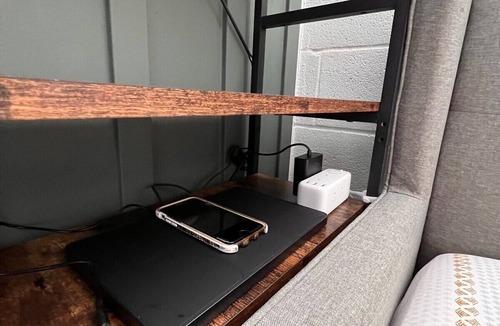 Waikiki Condo | Modern Studio near Waikiki Beach