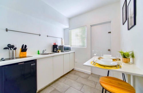 Northeast Miami Apartment | Modern Studio | Perfect Location | Total Comfort