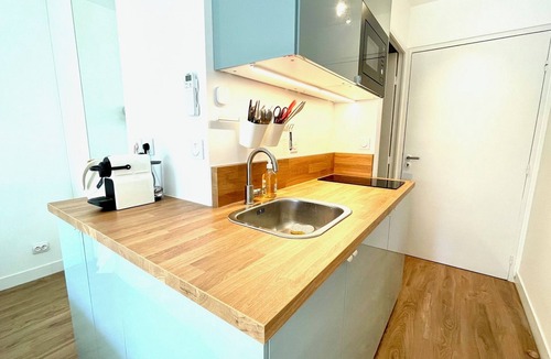 Beausoleil Condo | Modern Studio + Pool Monaco Area