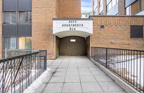 Eau Claire Apartment | Modern Studio Retreat in Calgary