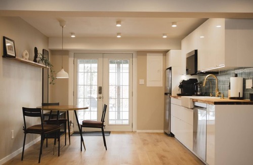 Guelph Apartment | Modern Studio Retreat Steps from the University and Scenic Conservation Area