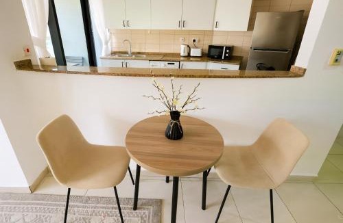 Jumeirah Lake Towers Apartment | Modern Studio with Marina Skyline view in JLT - Prime Location near Metro