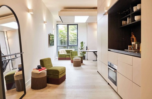 Harrow Apartment | Modern Studios w/Gym & Rooftop | The Hill by Nestor