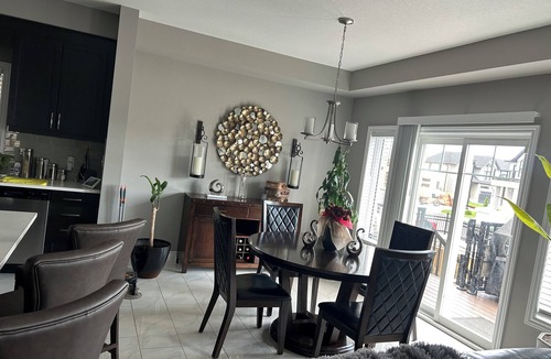 Doon South House | Modern Stunning House 4Bed 2.5 bath
