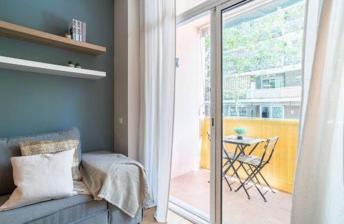 El Parc i la Llacuna del Poblenou Apartment | Modern stylish 3 bedroom Arco de Triunfo