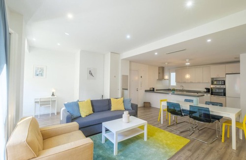 Jesus Apartment | Modern, Stylish Apartment with balcony